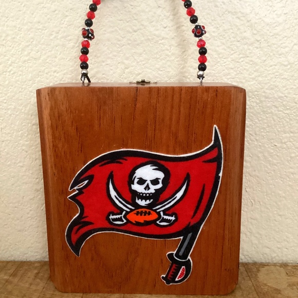 Cigar box purse with buccaneer logo - Picture 1 of 5